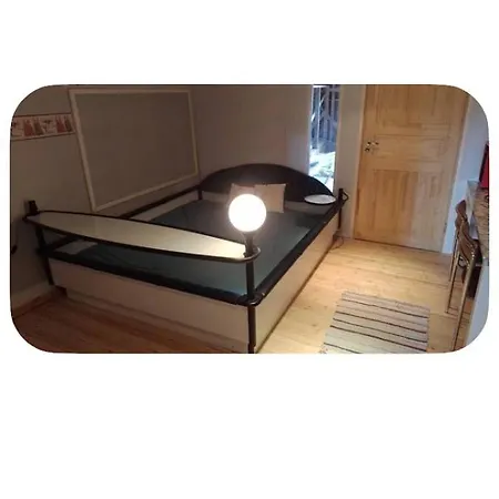 ホームステイ Huone Puhtaan Luonnon Aeaerellae *